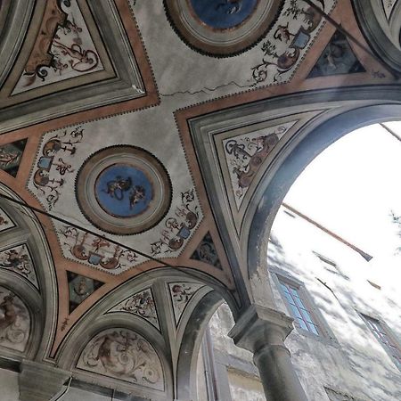 Suite Testamatta Pisa Luaran gambar