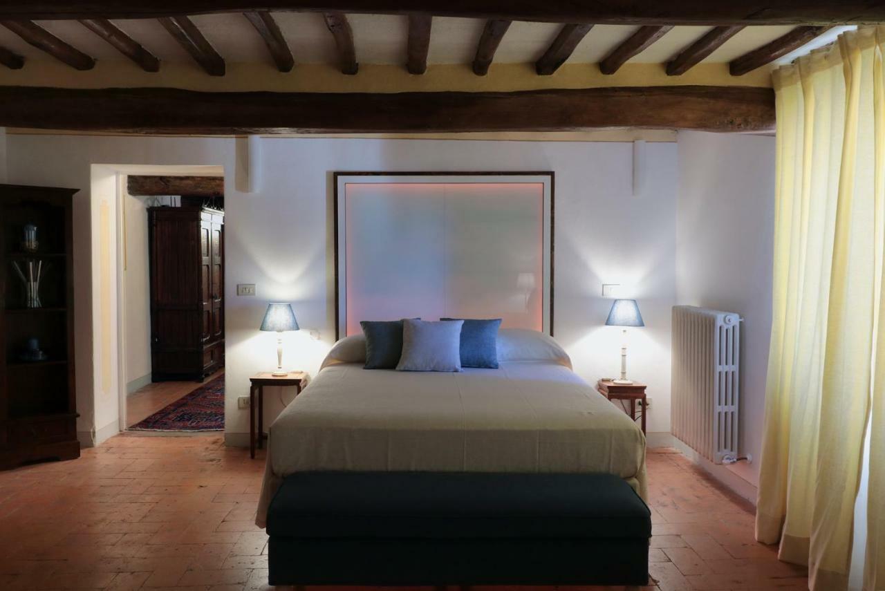 Suite Testamatta Pisa Luaran gambar